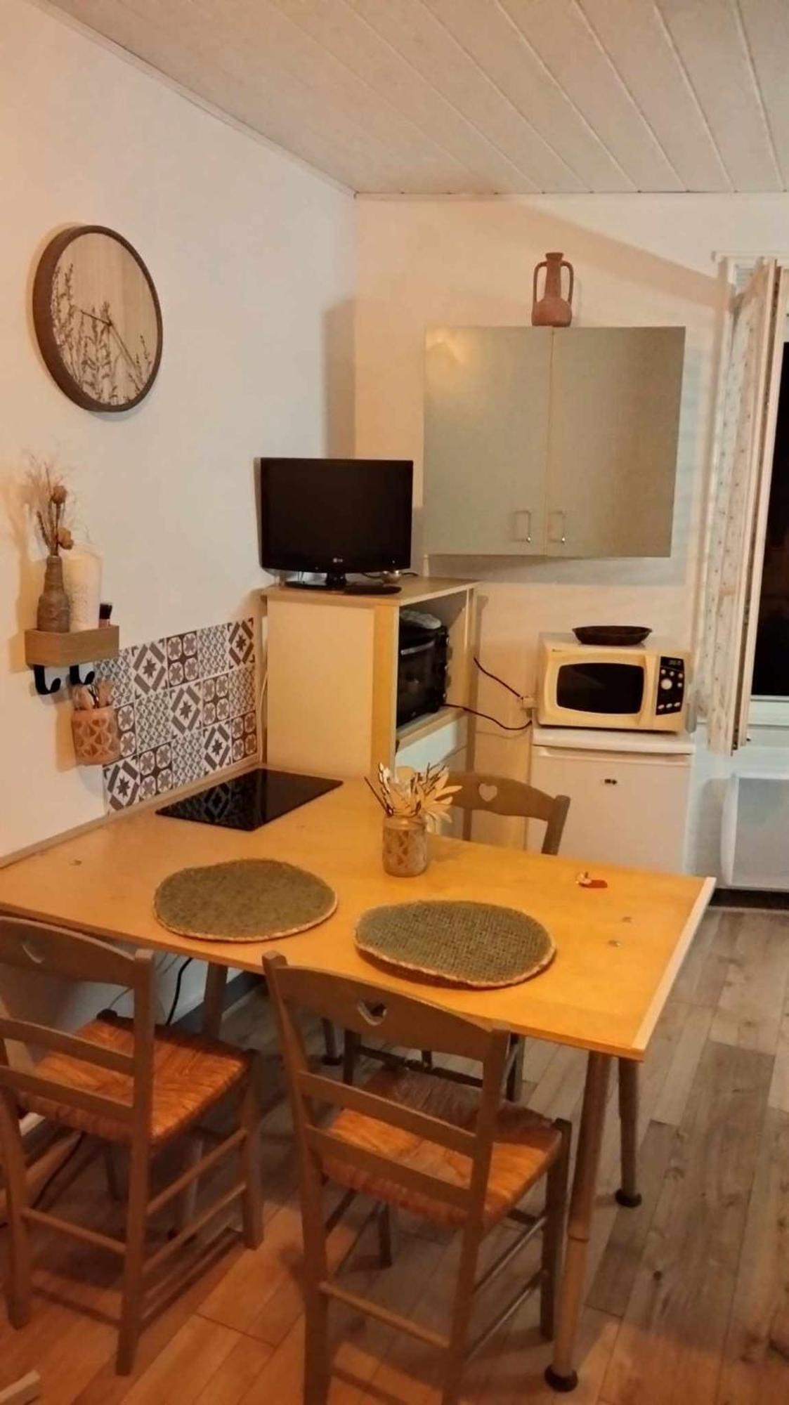 Le Nid Douillet Champetre Linge Fourni Apartment La Bourboule ภายนอก รูปภาพ